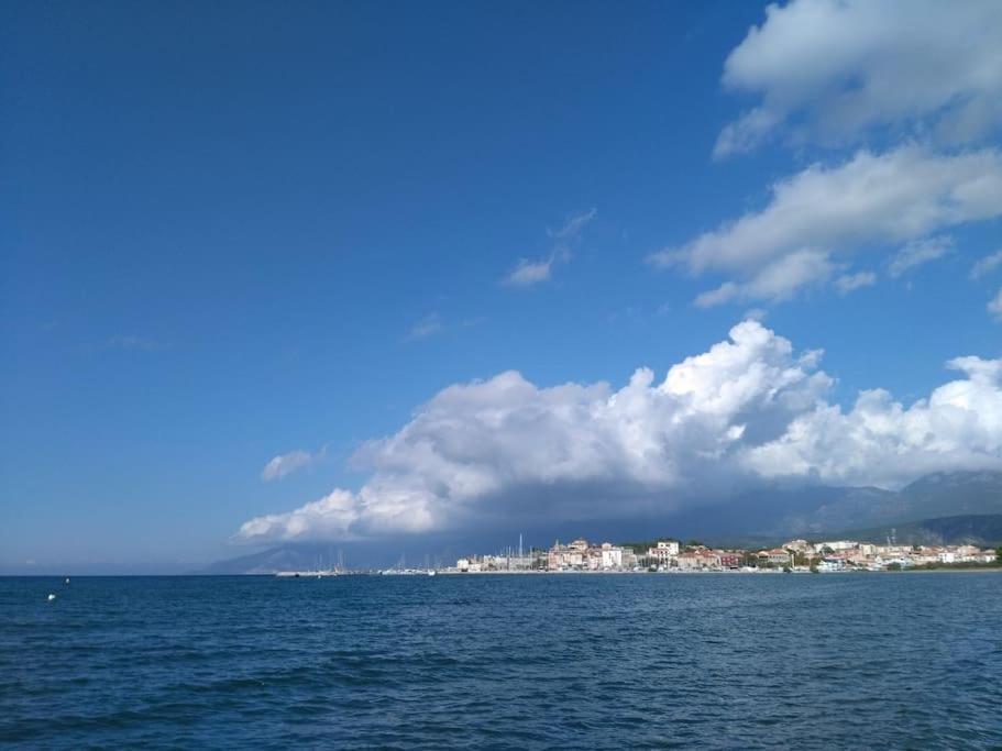 De Charme, T3, Situation Ideale, Pieds Dans L'eau, Cap Corse * La Vasina